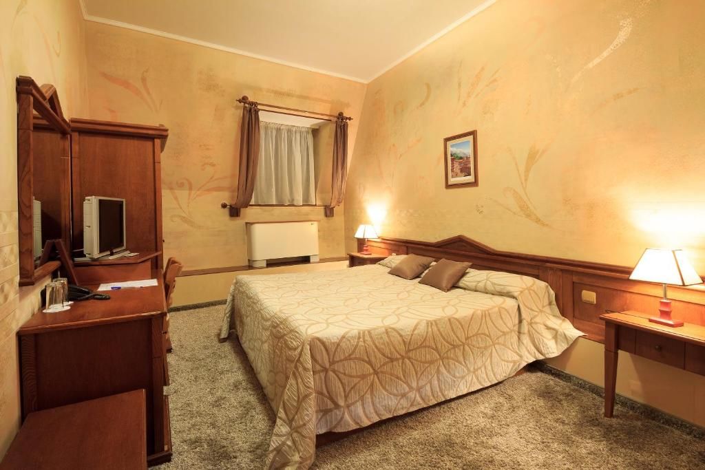 Отель Hotel Tsarevets Велико-Тырново