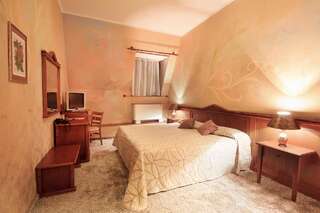 Отель Hotel Tsarevets Велико-Тырново Двухместный номер с 1 кроватью-2
